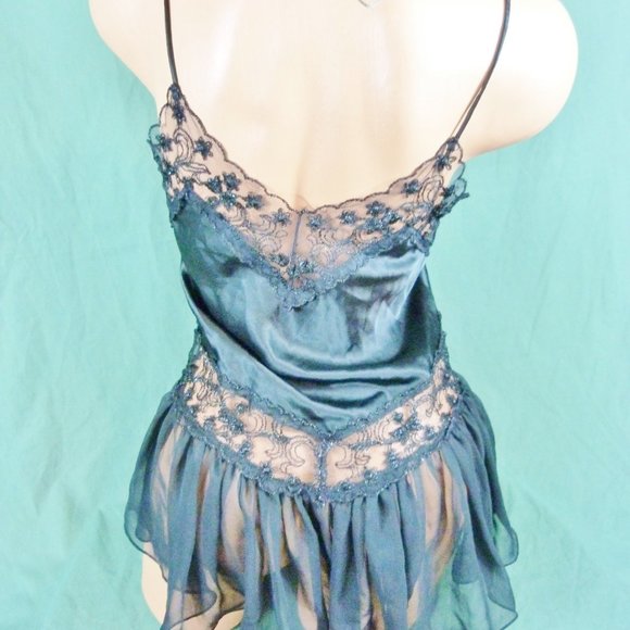 Victorias Secret Medium Babydoll Nighty Chemise - Picture 8 of 12